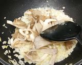 A picture of step 6 of Stir fry triple mushrooms.