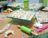 Foto langkah ke 7 dari resep Roti sosis manis.