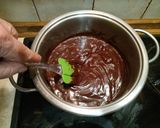 Φωτογραφία βήματος 3 της συνταγής Μπάρες (ή μπουκίτσες) καθαρής σοκολάτας, με φυστίκι Αιγίνης