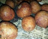 A picture of step 7 of Potato balls.
