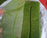 A picture of step 7 of Palak Paneer roll.