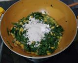 A picture of step 3 of Spinach Corn Sandwich.