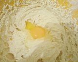 A picture of step 4 of Orange cake.