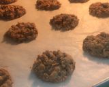 Gambar langkah 5 resipi Rice Bubbles Rock Cookies.