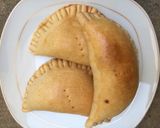 A picture of step 10 of Potatoless meat pie.