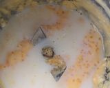 A picture of step 2 of Mango smoothie.