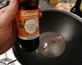 Une image de l'étape 5 de Crevettes sautées au chou chinois 🐯🐉.