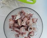 Foto langkah ke 1 dari resep Cumi Asin Balado.