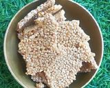 A picture of step 5 of Sesame chikki.