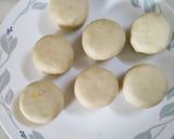 A picture of step 3 of Kesar Pista Ghari.