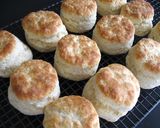 A picture of step 5 of Buttermilk Scones.