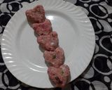 A picture of step 4 of Maggi Cheesy Heart Bites.
