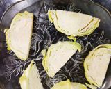 A picture of step 1 of Cabbage malai curry.