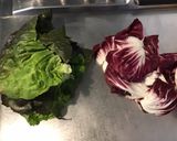 Une image de l'étape 3 de Salade de laitue frisée, trévise et tomate cœur de bœuf.