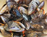 Foto del passaggio 2 della ricetta Impepata di cozze
