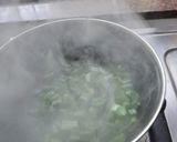 कांद्याची पात भाजी (kandyachi pat bhaji recipe in marathi) रेसिपी स्टेप 1 फोटो 