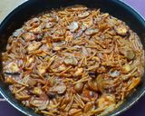 Foto del paso 10 de la receta Fideos con pulpo y champiñones