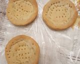 Foto del passaggio 1 della ricetta Crostatina con panna cotta,salsa di melagrana,pezzi di pistacchi