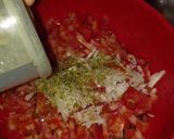 Foto del paso 2 de la receta: Salsa criolla (correntina)