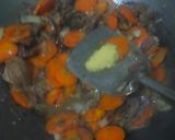 Foto langkah ke 7 dari resep Brokoli Masak Daging Sapi.