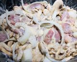 A picture of step 6 of Crockpot Mushroom 🍄 Chicken 🐔 with Spinach.