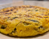 Foto del paso 6 de la receta: Tortilla de patatas y pimientos verdes