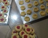 Foto langkah ke 4 dari resep Thumpint strawberry.