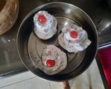 ચોકલેટ કપકેક (Chocolate Cupcake Recipe In Gujarati) રેસીપી સ્ટેપ3ફોટો