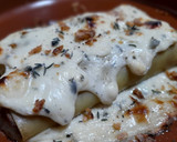 Foto del paso 7 de la receta: Canelones de carne rustida con bechamel de cabrales