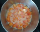 A picture of step 1 of Papaya pudding.