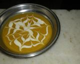 Foto del paso 3 de la receta: Consomé de calabaza el mejor de Silvana