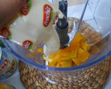 Foto langkah ke 3 dari resep Mango Milk Cheese.
