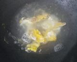 Foto langkah ke 2 dari resep Mie Kuah Sawi Tomat Pedas.