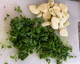 Foto del paso 1 de la receta: Abadejo en salsa verde