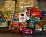 A picture of step 1 of Christmas snackle box.
