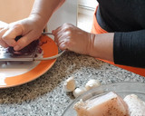Foto del paso 3 de la receta: Pollo en salsa de cebolla