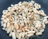 Foto del paso 4 de la receta: Verduras al vapor con alubias blancas rehogadas