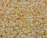 A picture of step 3 of Moong Dal Namkeen.