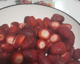 A picture of step 2 of Strawberry Jam with Pectin.