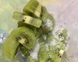 A picture of step 1 of Kiwi Smoothie.
