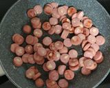 Foto del paso 2 de la receta: Revuelto de salchichas