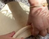 Une image de l'étape 7 de 🍕 PIZZA 🍕 ALGÉRIENNE 🍅🌶️🫒.