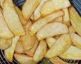 A picture of step 2 of Parwal do Pyaza.