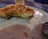 A picture of step 5 of Oat and Pear Pancake.