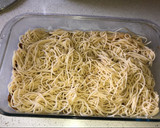 Foto del paso 3 de la receta: Lasaña de tallarines blancos y verdes
