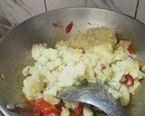 A picture of step 2 of Roasted Maggi Potatoes Toast.