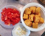 Hình bước làm 1 của món Đậu hũ sốt cà chua 🍅
