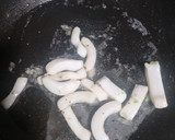 Foto del paso 3 de la receta: Ensalada de brócoli, calamares y garbanzos crujientes