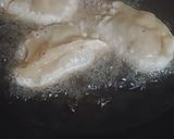 A picture of step 8 of Fried stuffed momos.
