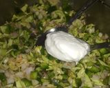 A picture of step 3 of Cabbage Cheese Sandwich.